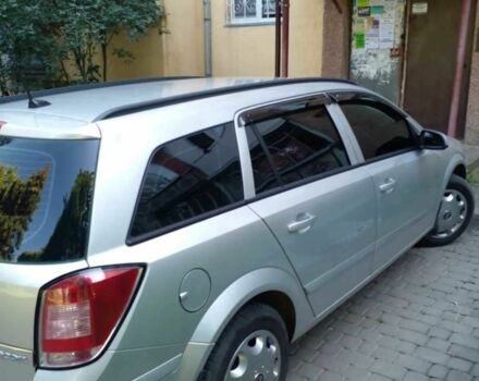 Серый Опель Астра, объемом двигателя 1.7 л и пробегом 267 тыс. км за 5000 $, фото 3 на Automoto.ua