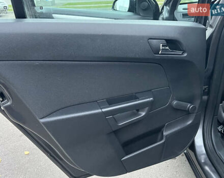 Серый Опель Астра, объемом двигателя 0 л и пробегом 230 тыс. км за 5700 $, фото 36 на Automoto.ua