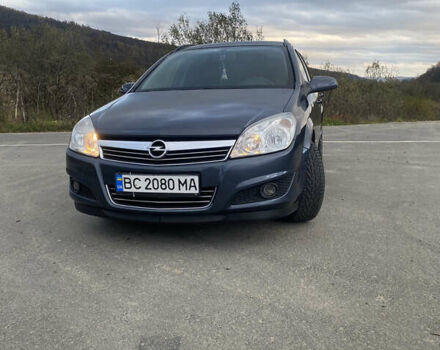 Серый Опель Астра, объемом двигателя 1.7 л и пробегом 275 тыс. км за 6300 $, фото 14 на Automoto.ua