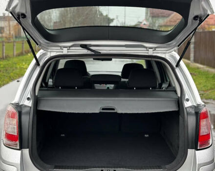 Серый Опель Астра, объемом двигателя 1.4 л и пробегом 199 тыс. км за 5350 $, фото 32 на Automoto.ua