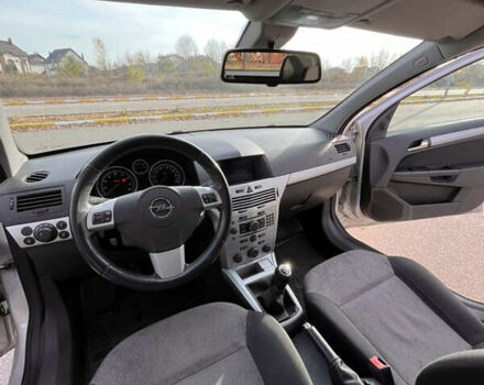 Сірий Опель Астра, об'ємом двигуна 1.6 л та пробігом 243 тис. км за 5500 $, фото 11 на Automoto.ua