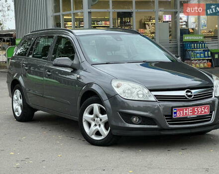 Серый Опель Астра, объемом двигателя 0 л и пробегом 230 тыс. км за 5700 $, фото 5 на Automoto.ua