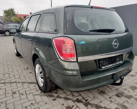 Опель Астра 2009 в Остоге на Automoto.ua Серый Опель Астра, объемом двигателя 1 л и пробегом 206 тыс. км за 5450 $, фото 4 на Automoto.ua