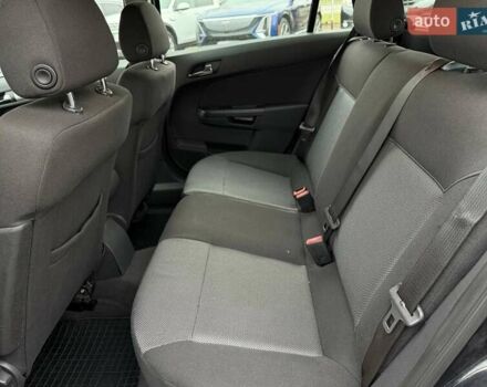 Серый Опель Астра, объемом двигателя 1.6 л и пробегом 218 тыс. км за 5900 $, фото 14 на Automoto.ua