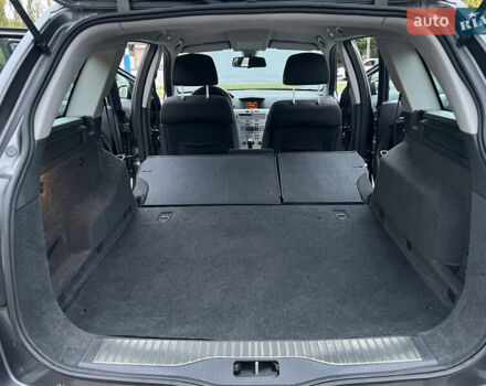 Серый Опель Астра, объемом двигателя 0 л и пробегом 230 тыс. км за 5700 $, фото 56 на Automoto.ua