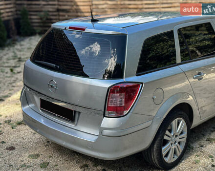 Серый Опель Астра, объемом двигателя 1.6 л и пробегом 210 тыс. км за 5500 $, фото 40 на Automoto.ua