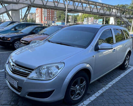 Серый Опель Астра, объемом двигателя 1.69 л и пробегом 298 тыс. км за 5200 $, фото 1 на Automoto.ua