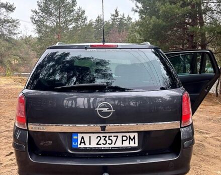 Серый Опель Астра, объемом двигателя 1.6 л и пробегом 200 тыс. км за 6400 $, фото 12 на Automoto.ua