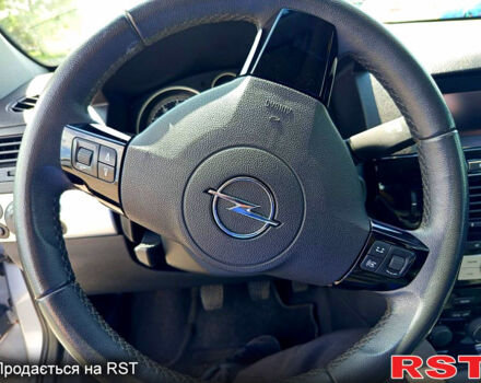 Серый Опель Астра, объемом двигателя 1.6 л и пробегом 219 тыс. км за 6800 $, фото 9 на Automoto.ua