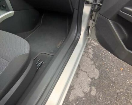 Серый Опель Астра, объемом двигателя 1.6 л и пробегом 199 тыс. км за 5650 $, фото 42 на Automoto.ua