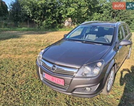 Серый Опель Астра, объемом двигателя 1.6 л и пробегом 236 тыс. км за 6300 $, фото 20 на Automoto.ua