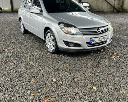 Серый Опель Астра, объемом двигателя 1.69 л и пробегом 314 тыс. км за 5700 $, фото 7 на Automoto.ua