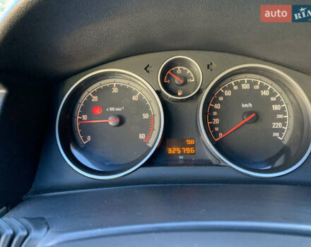 Опель Астра 2009 в Хмельницком на Automoto.ua Серый Опель Астра, объемом двигателя 1.91 л и пробегом 326 тыс. км за 5000 $, фото 37 на Automoto.ua
