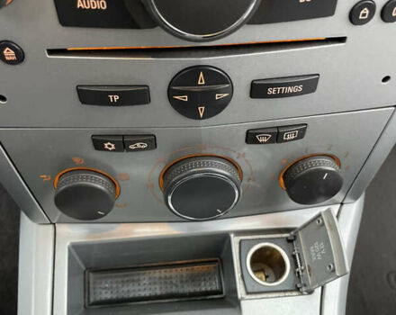 Сірий Опель Астра, об'ємом двигуна 1.6 л та пробігом 206 тис. км за 5600 $, фото 30 на Automoto.ua