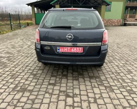 Серый Опель Астра, объемом двигателя 1.6 л и пробегом 180 тыс. км за 4800 $, фото 5 на Automoto.ua