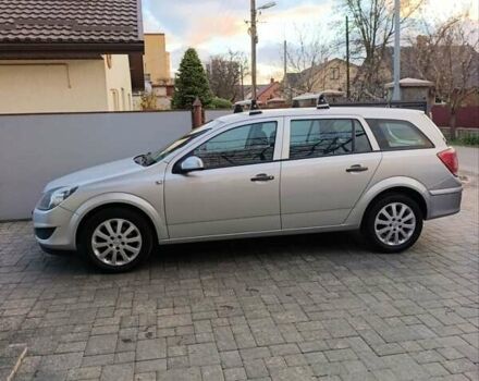 Серый Опель Астра, объемом двигателя 1.6 л и пробегом 207 тыс. км за 5800 $, фото 1 на Automoto.ua