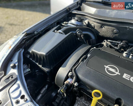 Серый Опель Астра, объемом двигателя 1.6 л и пробегом 228 тыс. км за 5500 $, фото 52 на Automoto.ua