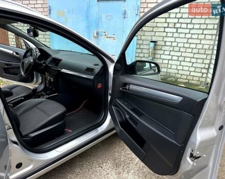 Сірий Опель Астра, об'ємом двигуна 1.7 л та пробігом 304 тис. км за 5800 $, фото 32 на Automoto.ua