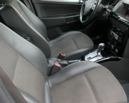 Серый Опель Астра, объемом двигателя 1.9 л и пробегом 297 тыс. км за 5800 $, фото 22 на Automoto.ua