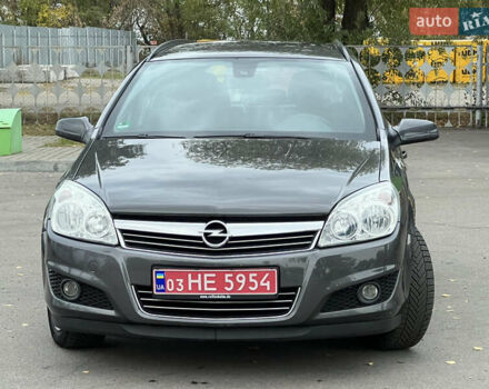 Серый Опель Астра, объемом двигателя 0 л и пробегом 230 тыс. км за 5700 $, фото 3 на Automoto.ua