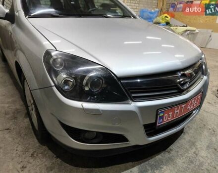 Серый Опель Астра, объемом двигателя 1.6 л и пробегом 229 тыс. км за 6000 $, фото 25 на Automoto.ua