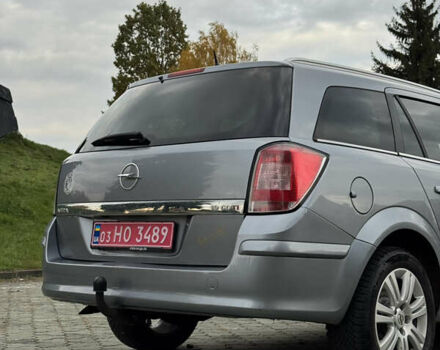 Опель Астра 2009 в Дубно на Automoto.ua Серый Опель Астра, объемом двигателя 1.9 л и пробегом 227 тыс. км за 6500 $, фото 9 на Automoto.ua