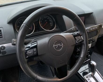 Серый Опель Астра, объемом двигателя 1.9 л и пробегом 297 тыс. км за 5800 $, фото 16 на Automoto.ua