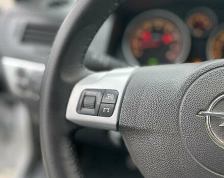 Сірий Опель Астра, об'ємом двигуна 1.6 л та пробігом 206 тис. км за 5600 $, фото 25 на Automoto.ua