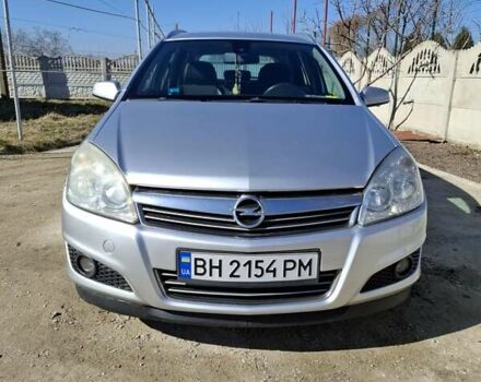 Серый Опель Астра, объемом двигателя 1.7 л и пробегом 290 тыс. км за 5500 $, фото 30 на Automoto.ua
