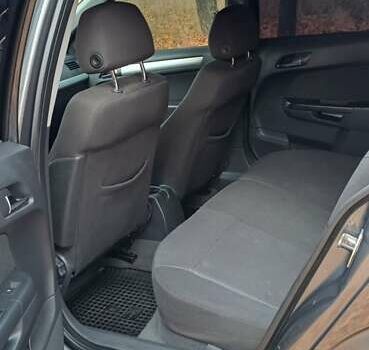 Опель Астра 2009 у Глухове на Automoto.ua Сірий Опель Астра, об'ємом двигуна 1.6 л та пробігом 255 тис. км за 5500 $, фото 7 на Automoto.ua