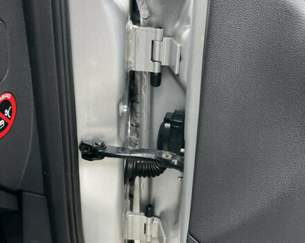 Сірий Опель Астра, об'ємом двигуна 1.6 л та пробігом 206 тис. км за 5600 $, фото 21 на Automoto.ua