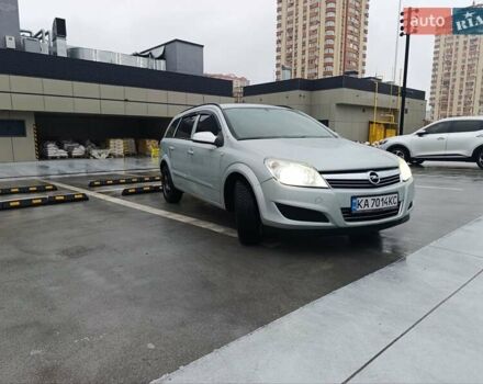 Серый Опель Астра, объемом двигателя 1.69 л и пробегом 300 тыс. км за 5800 $, фото 6 на Automoto.ua
