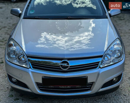 Серый Опель Астра, объемом двигателя 1.6 л и пробегом 210 тыс. км за 5500 $, фото 28 на Automoto.ua