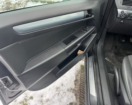 Сірий Опель Астра, об'ємом двигуна 1.6 л та пробігом 232 тис. км за 5500 $, фото 5 на Automoto.ua