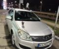 Серый Опель Астра, объемом двигателя 1.7 л и пробегом 200 тыс. км за 5300 $, фото 1 на Automoto.ua