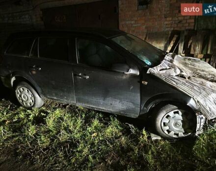 Сірий Опель Астра, об'ємом двигуна 1.6 л та пробігом 240 тис. км за 3000 $, фото 1 на Automoto.ua