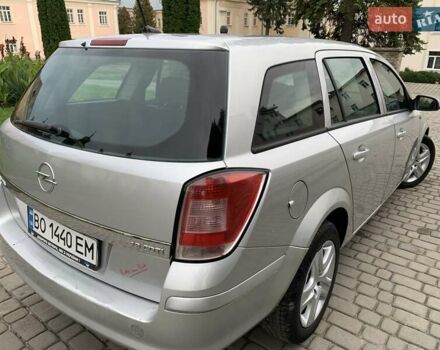 Серый Опель Астра, объемом двигателя 1.91 л и пробегом 325 тыс. км за 4999 $, фото 4 на Automoto.ua