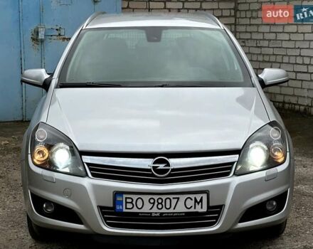 Опель Астра 2009 в Николаеве на Automoto.ua Серый Опель Астра, объемом двигателя 1.7 л и пробегом 304 тыс. км за 5950 $, фото 9 на Automoto.ua