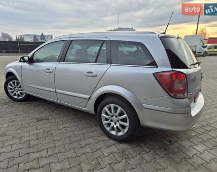 Серый Опель Астра, объемом двигателя 1.6 л и пробегом 253 тыс. км за 5650 $, фото 10 на Automoto.ua