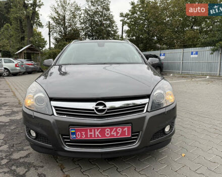 Сірий Опель Астра, об'ємом двигуна 1.7 л та пробігом 270 тис. км за 6400 $, фото 3 на Automoto.ua