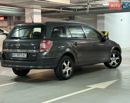 Серый Опель Астра, объемом двигателя 1.36 л и пробегом 220 тыс. км за 5350 $, фото 5 на Automoto.ua