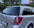 Серый Опель Астра, объемом двигателя 1.7 л и пробегом 300 тыс. км за 4950 $, фото 7 на Automoto.ua