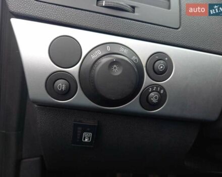 Серый Опель Астра, объемом двигателя 1.6 л и пробегом 263 тыс. км за 6600 $, фото 19 на Automoto.ua