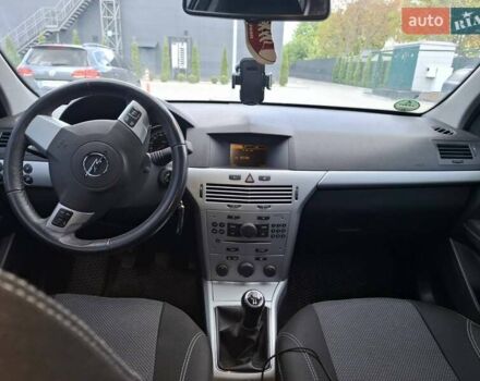Сірий Опель Астра, об'ємом двигуна 1.6 л та пробігом 190 тис. км за 5850 $, фото 3 на Automoto.ua