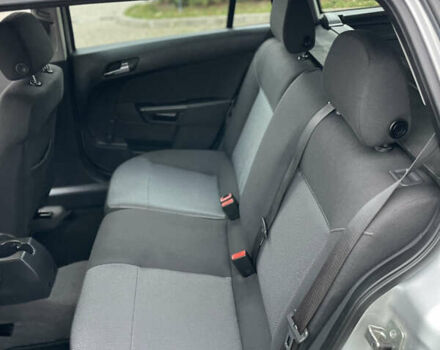 Сірий Опель Астра, об'ємом двигуна 1.6 л та пробігом 206 тис. км за 5600 $, фото 41 на Automoto.ua