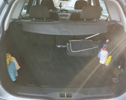 Опель Астра 2009 в Вышгороде на Automoto.ua Серый Опель Астра, объемом двигателя 1.6 л и пробегом 207 тыс. км за 5900 $, фото 2 на Automoto.ua