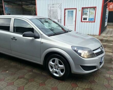 Опель Астра 2009 в Кролевце на Automoto.ua Серый Опель Астра, объемом двигателя 1.4 л и пробегом 244 тыс. км за 4950 $, фото 7 на Automoto.ua