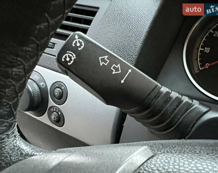 Серый Опель Астра, объемом двигателя 0 л и пробегом 230 тыс. км за 5700 $, фото 28 на Automoto.ua