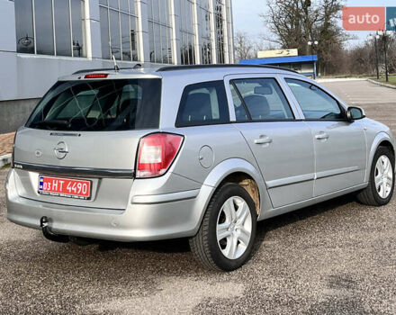 Серый Опель Астра, объемом двигателя 1.6 л и пробегом 230 тыс. км за 5950 $, фото 10 на Automoto.ua