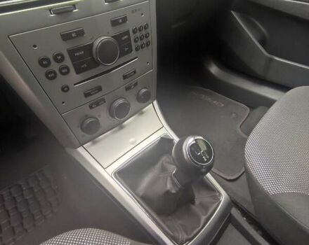 Серый Опель Астра, объемом двигателя 1.6 л и пробегом 199 тыс. км за 5650 $, фото 27 на Automoto.ua